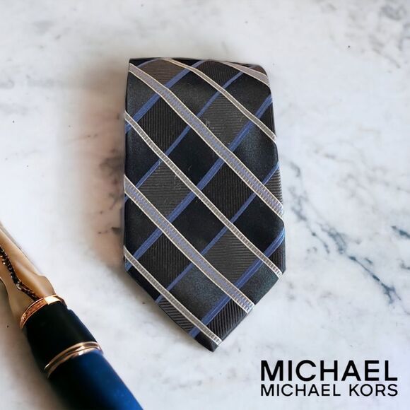 Michael Kors Silk Tie - Picture 1 of 4